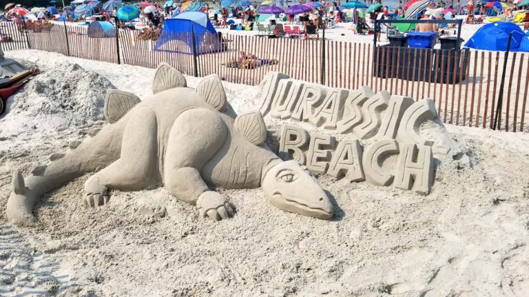 Jurassic Beach 2018